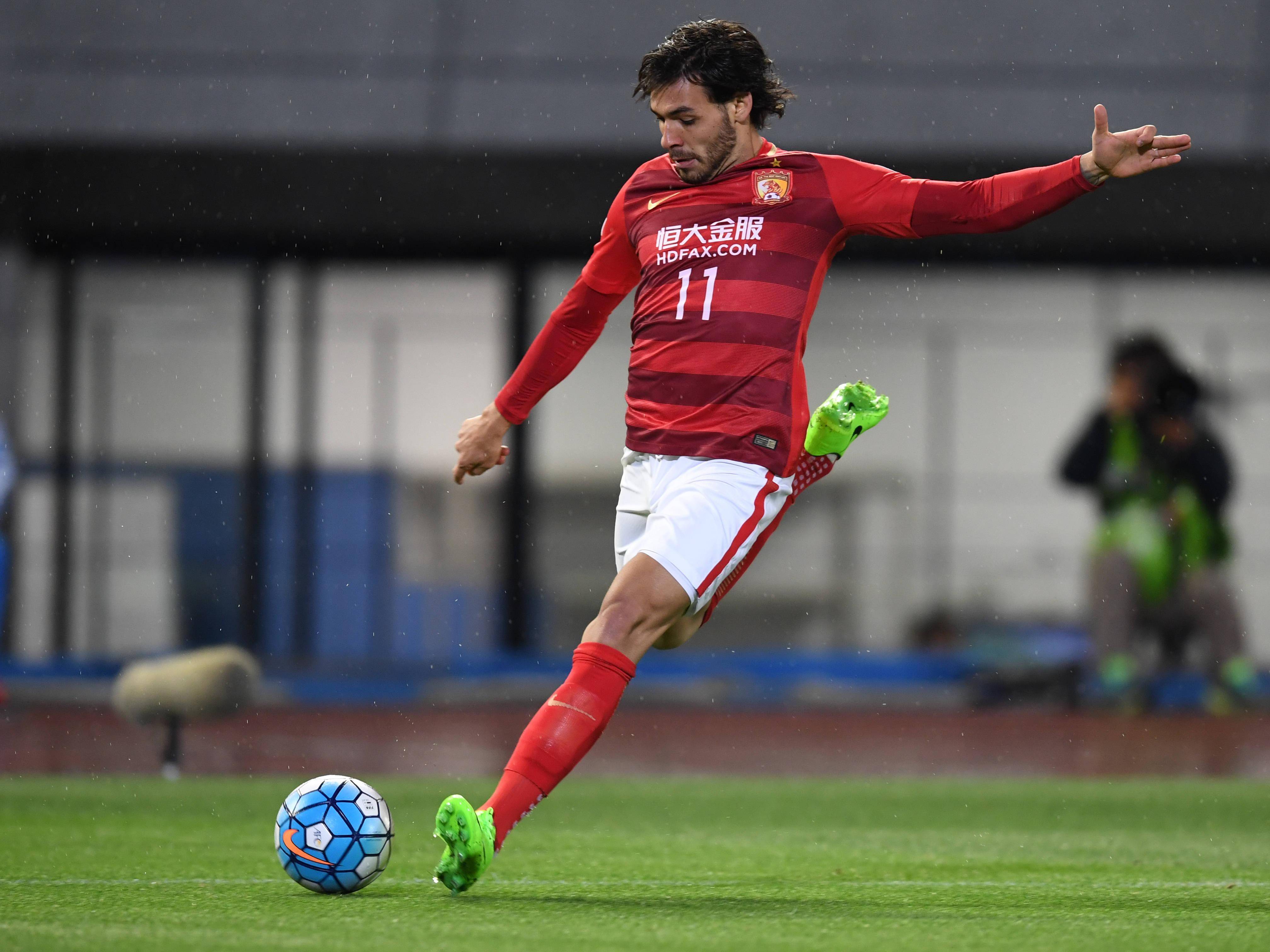 杏彩体育官方入口-瑞士艰难晋级欧锦赛，波兰与卡特维兹同步成功的简单介绍