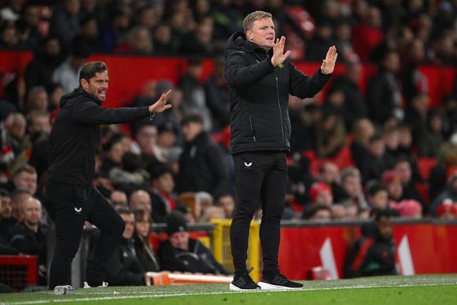 包含科特迪瓦队实现逆袭，频频创造进球奇迹的词条