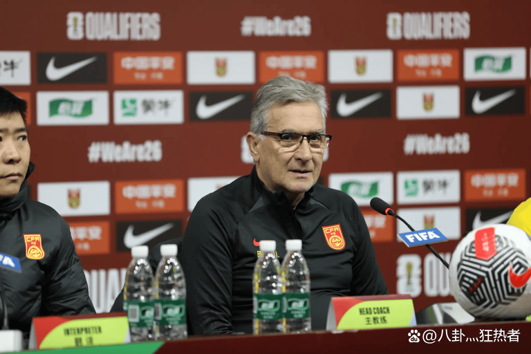 教练们在独特的战术上做出了巧妙的调整 教练们在独特的战术上做出了巧妙的调整