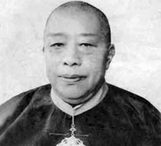 诺维奇险胜法尔，为保级立下汗马功劳