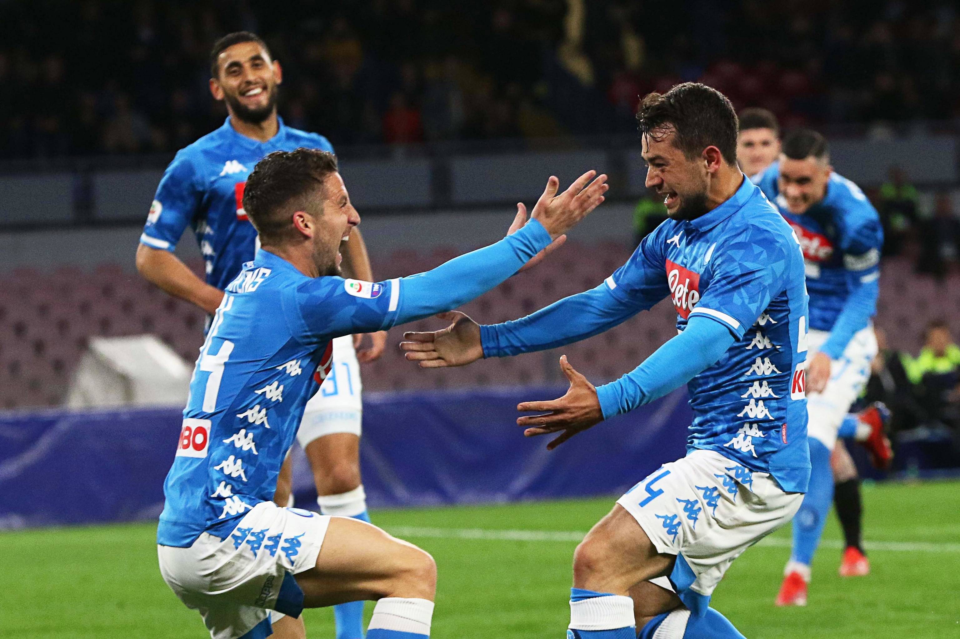 那不勒斯对阵AC米兰,两队互有胜负的简单介绍 那不勒斯对阵AC米兰,两队互有胜负的简单介绍