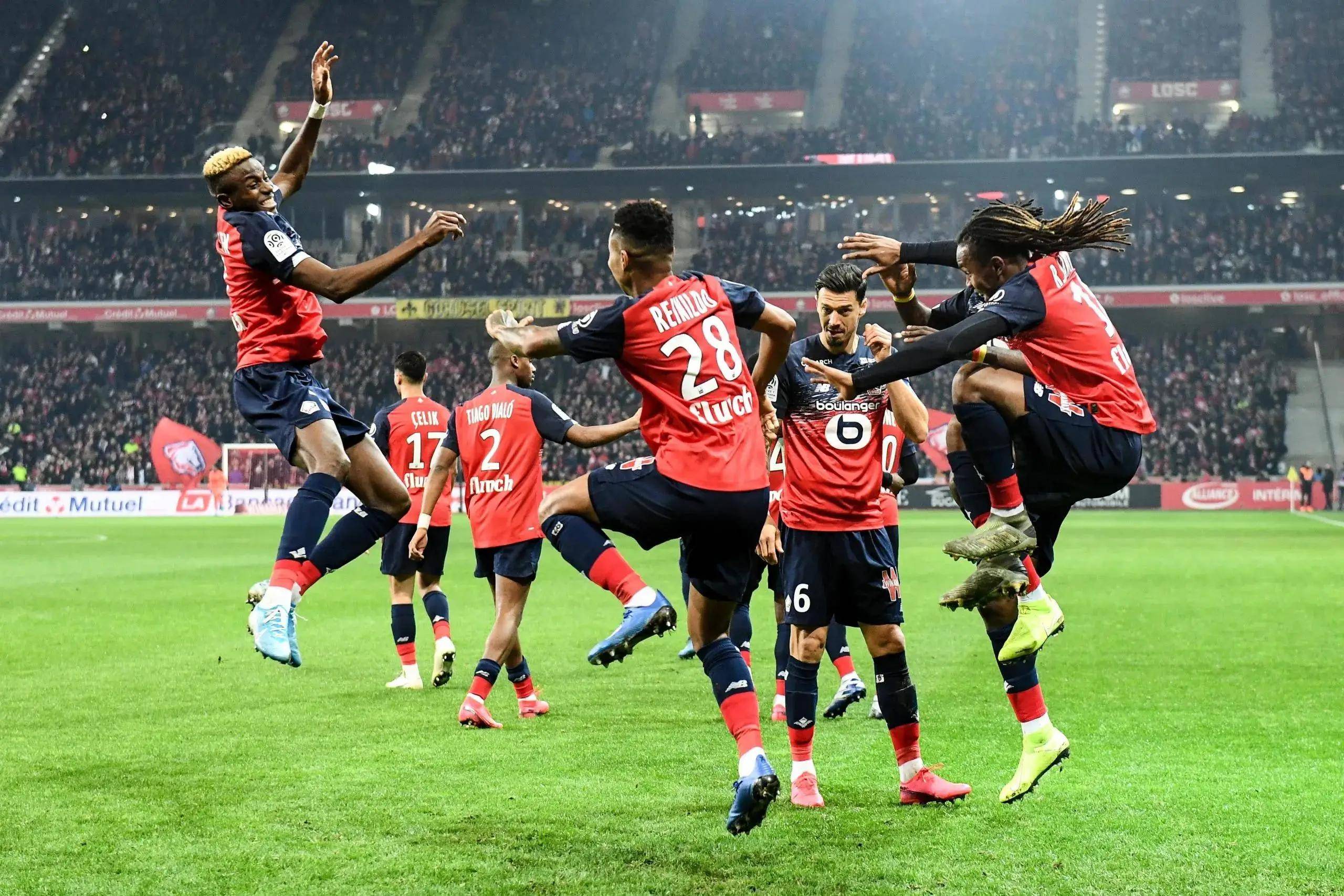 瓦伦西亚惊险赢球,逼平塞尔塔的简单介绍 瓦伦西亚惊险赢球,逼平塞尔塔的简单介绍