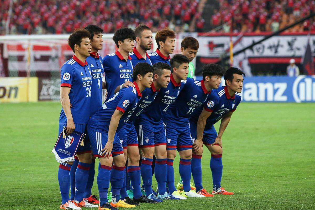 杏彩体育-鹿岛鹿角备战世俱杯半决赛，曼联状态成关键