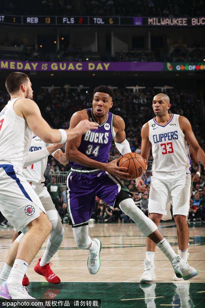 雄鹿胜活塞,字母哥表现全方位的简单介绍 雄鹿胜活塞,字母哥表现全方位的简单介绍